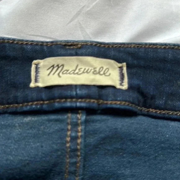 Madewell Plus Size Curvy High Rise Skinny Jeans size 36T - Picture 5 of 8